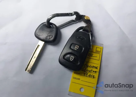 2017 Hyundai Accent Se из США, поврежденный, VIN KMHCT4AE6HU355227